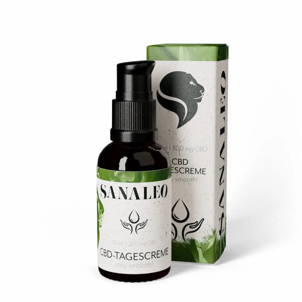 Sanaleo CBD-Tagescreme 30 ml Pumpflasche mit 300 mg CBD und Kartonverpackung