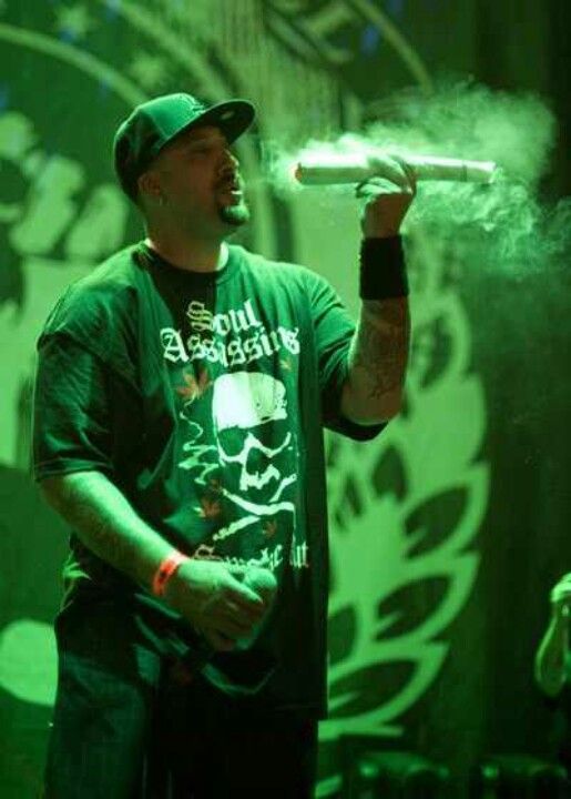 Cannabis in der Musikszene - Cypress Hill raucht Cannabis